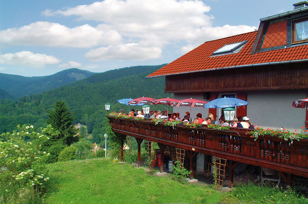 Waldgasthof-Ski-und-Wanderhuette-Oberschoenau-Panorama
