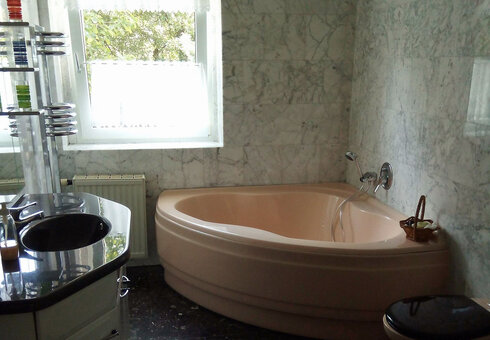 Badezimmer im EG