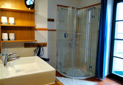 Blick in das Badezimmer