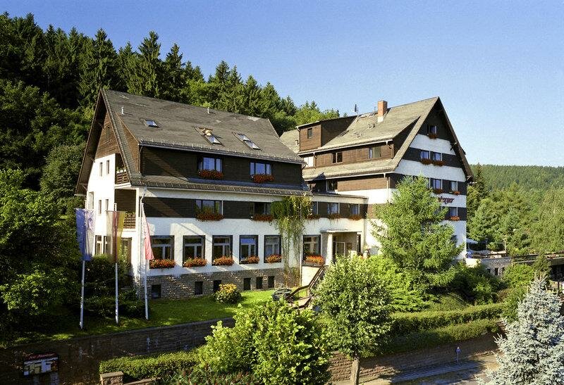 Hotel-Frauenberger-Bad-Tabarz-Panorama
