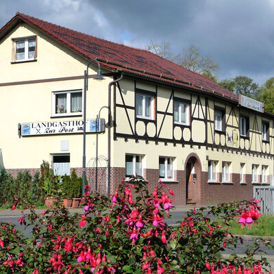 Landgasthof Zur Post. Almerswind