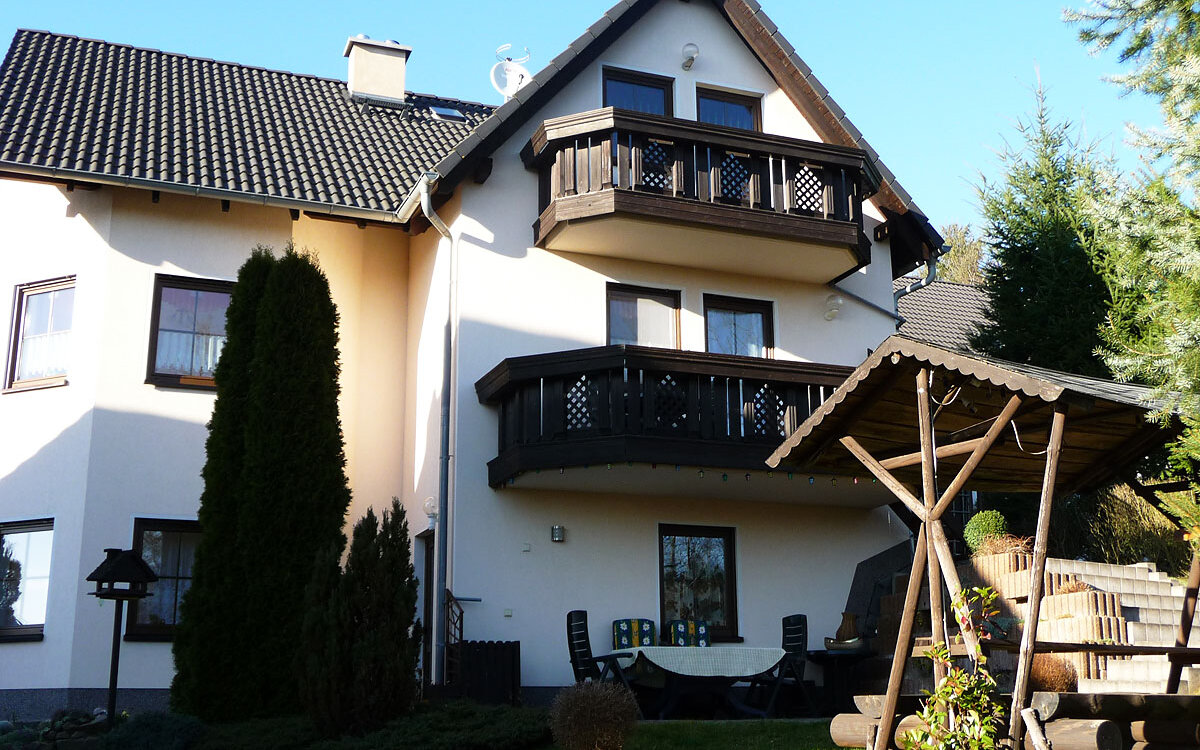 Ferienwohnung-Haus-A-bis-Z-Saalburg-Panorama