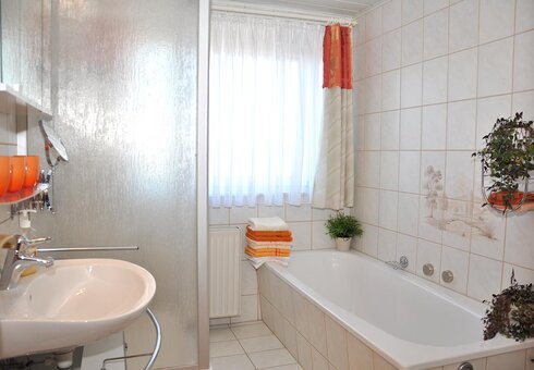 Ferienwohnung Bergblick, Bad