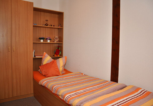 Blick in ein Schlafzimmer