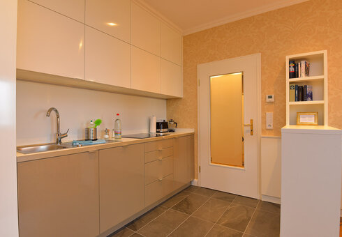 Appartement 22 (Küchenzeile)
