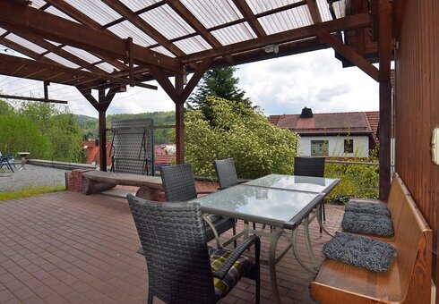 überdachte Terrasse