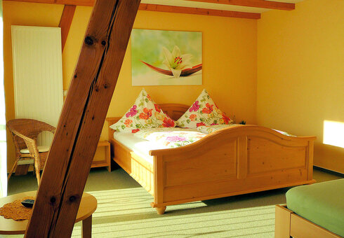 Doppelzimmer mit Zustellbett