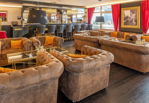 Lounge mit Blick über Nordhausen