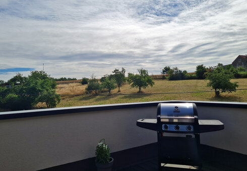 FEWO47 Hahn - Balkon mit Elektrogrill