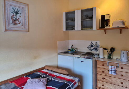 Gästezimmer mit Miniküche