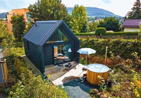 Außenansicht mit Hot Tub