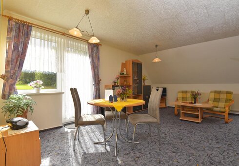 Ferienwohnung Finsterberg (Wohnzimmer)