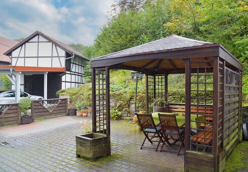 Pavillon am Haus