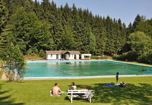 Waldschwimmbad Schmiedefeld