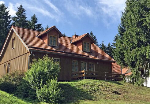 Ferienwohnungen und Ferienhaus