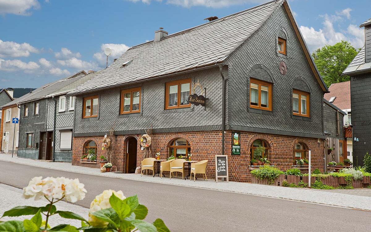 Gasthaus-Zur-Sonne-Schmiedefeld-Panorama