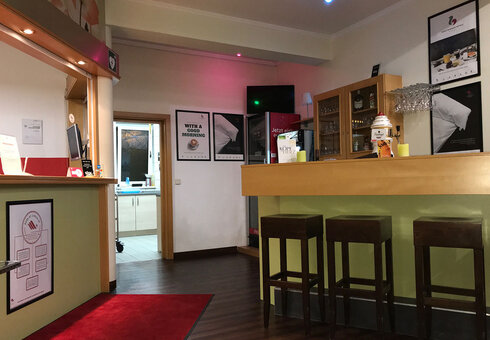 gemütliche Lobbybar