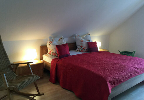Schlafzimmer 1
