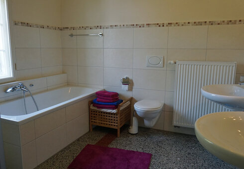 Blick in ein Badezimmer