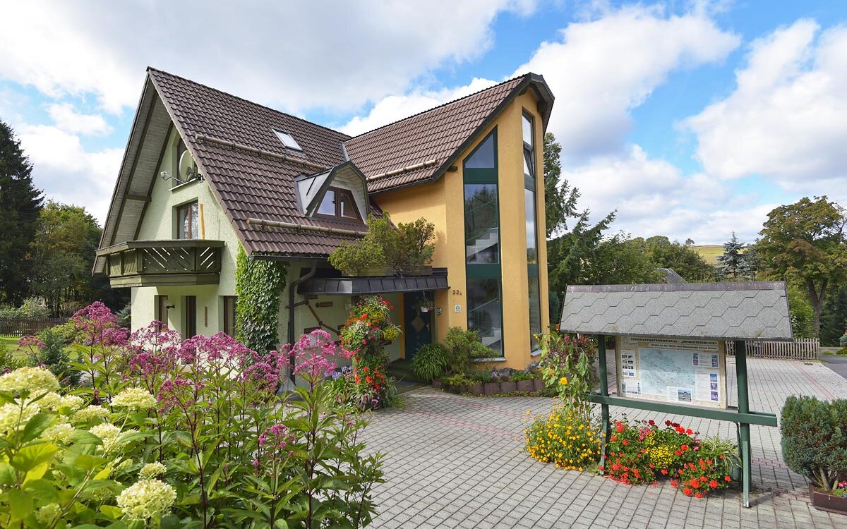 Ferienappartements-Rennsteigblick-Panorama