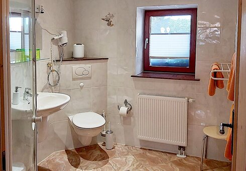 Blick in das Badezimmer