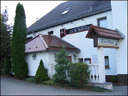 Gästezimmer mit Balkon