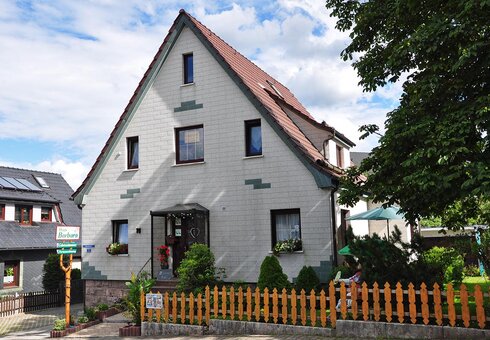 Haus Barbara, Sommeransicht