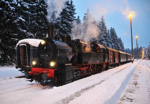 Dampflok im Winter