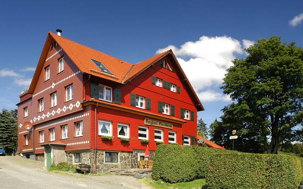 Berghotel-Ebertswiese-Floh-Seligenthal-Panorama