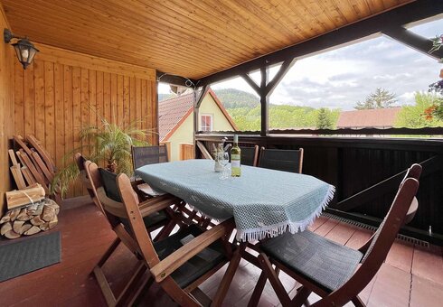Balkon mit Blick ins Grüne