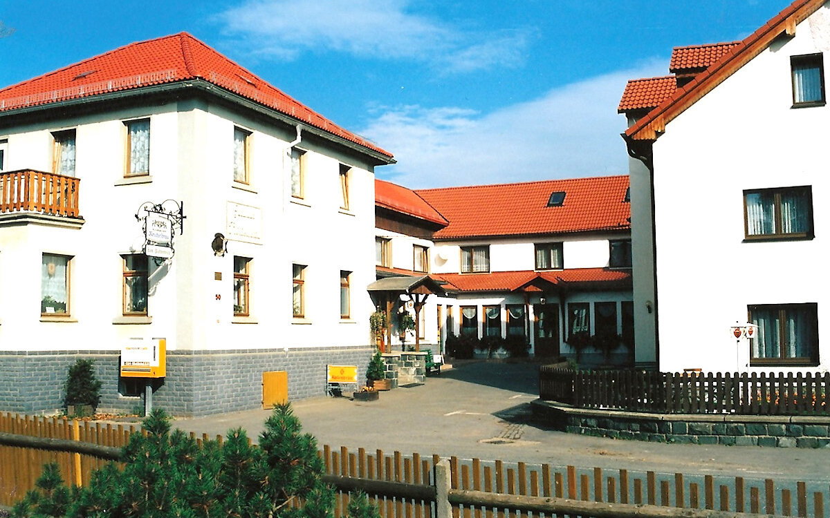 Gasthaus-Pension-Zum-Plothenteich-Plothen-Panorama