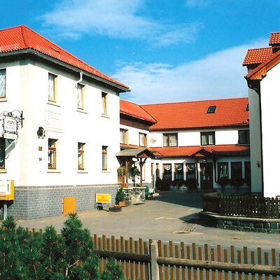 Gasthaus & Pension Zum Plothenteich