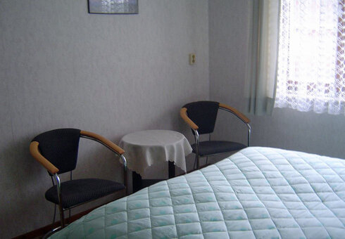 Schlafzimmer 2