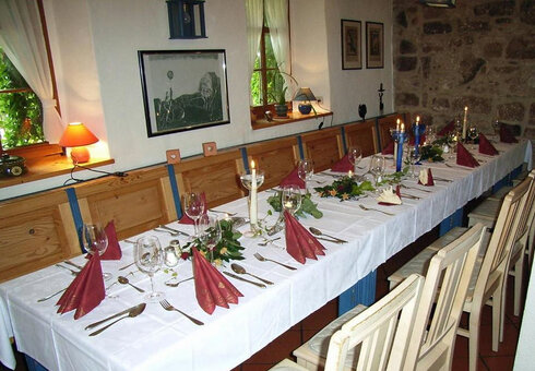 Festlich gedeckter Tisch