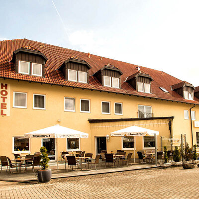 Hotel & Restaurant Zum Hirsch