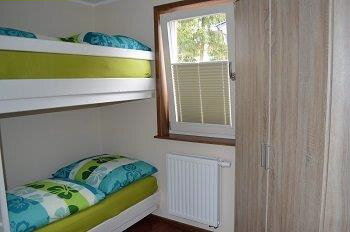Schlafzimmer 2