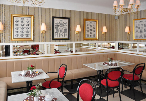 Blick in das Cafe / Restaurant