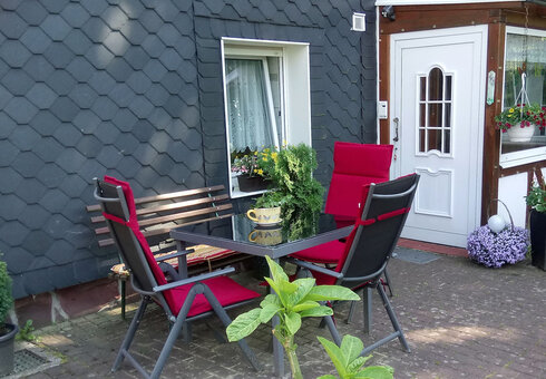 Terrasse am Eingang