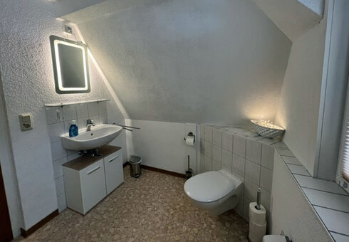 Beispiel Ferienhaus (Badezimmer)