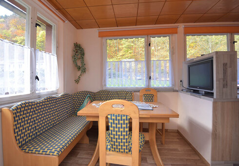 Beispiel Ferienhaus (Esstisch)