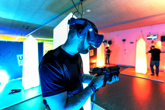 VR Space Cube