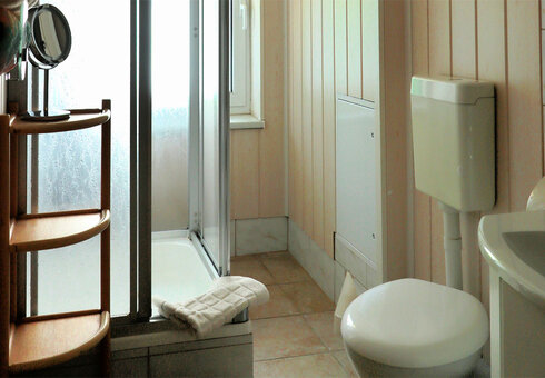 Ferienwohnung Buchenkrone (Dusche / WC)