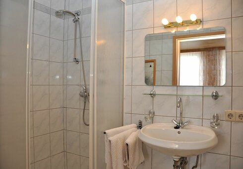 Ferienwohnung 1 (Dusche / WC)