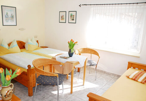 Beispiel Dreibettzimmer
