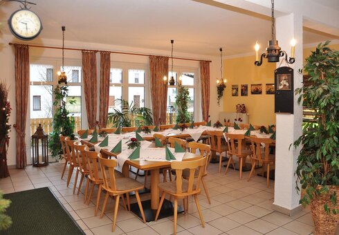 Gaststätte & Frühstücksraum