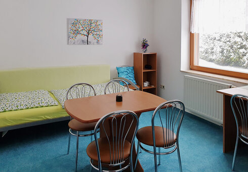 Apartment Rennweg (Wohnzimmer mit Miniküche)