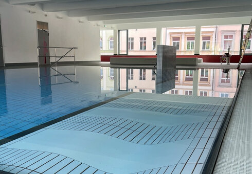 Hallenbad