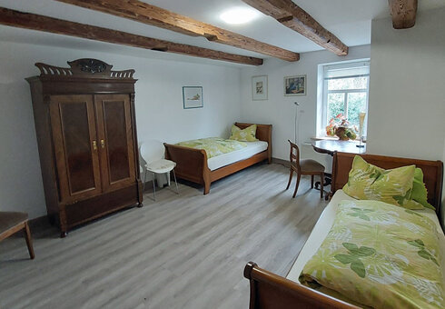 Zimmer mit 2 Einzelbetten 