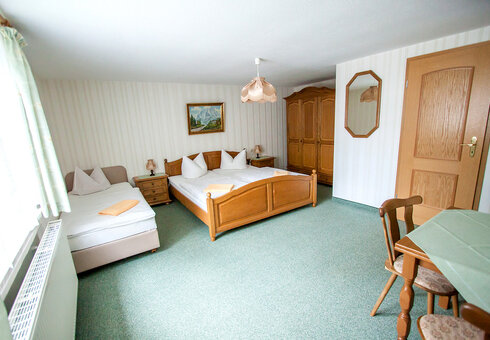 Blick in ein Gästezimmer