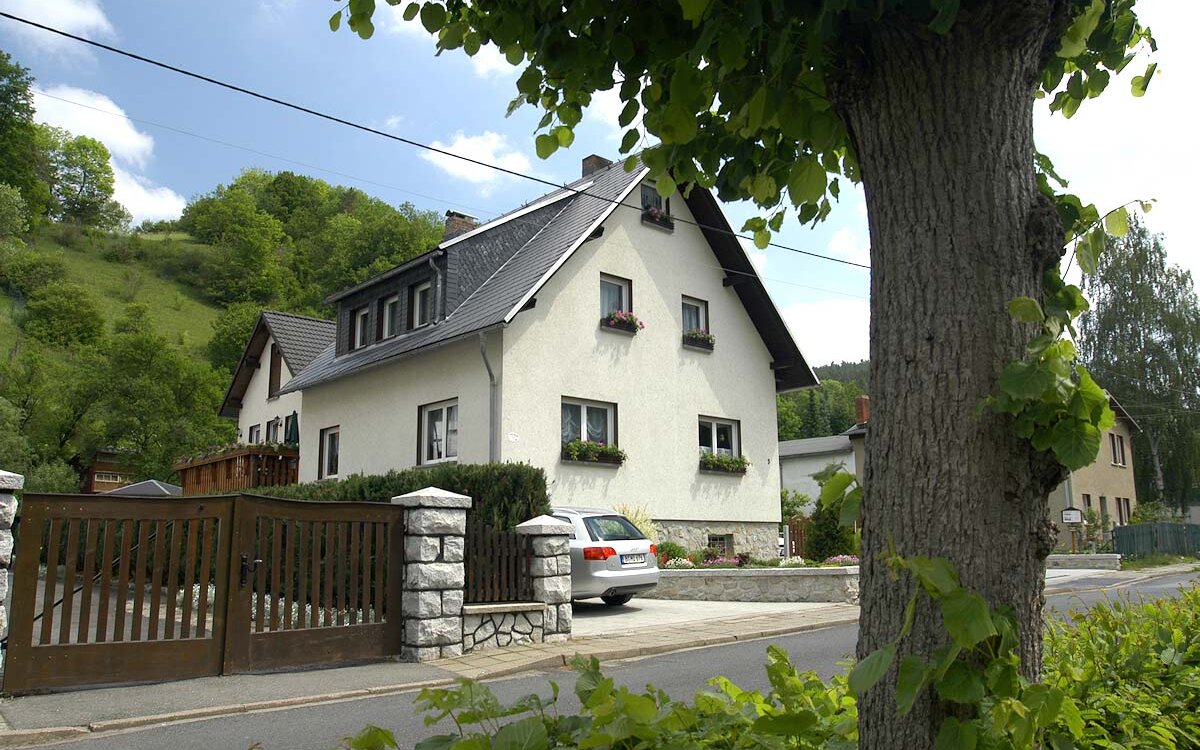 Ferienwohnung-Zerrenner-Doeschnitz-Panorama